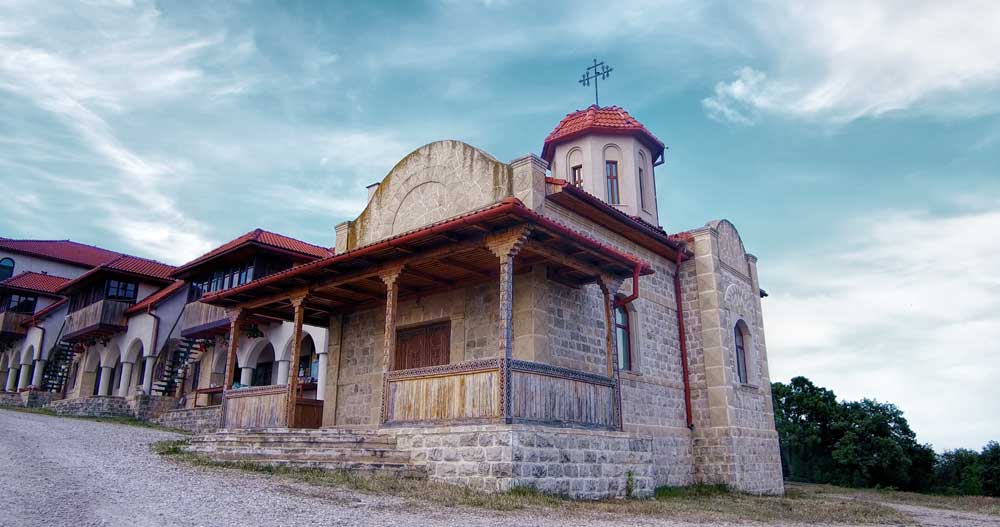 Mănăstirea și Peștera Sfântului Ioan Casian