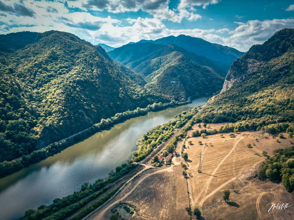 Valea Oltului - judetul Valcea